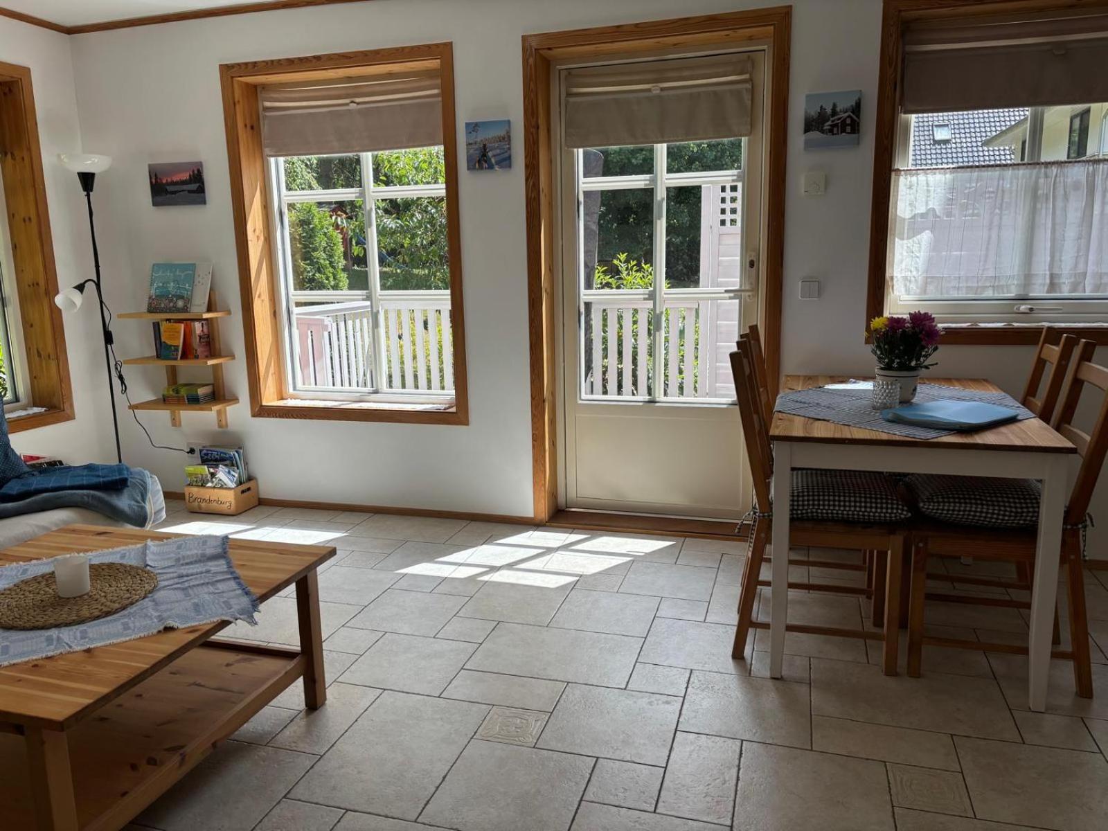 Toms Stuga Ferienwohnung Schoneiche Luaran gambar